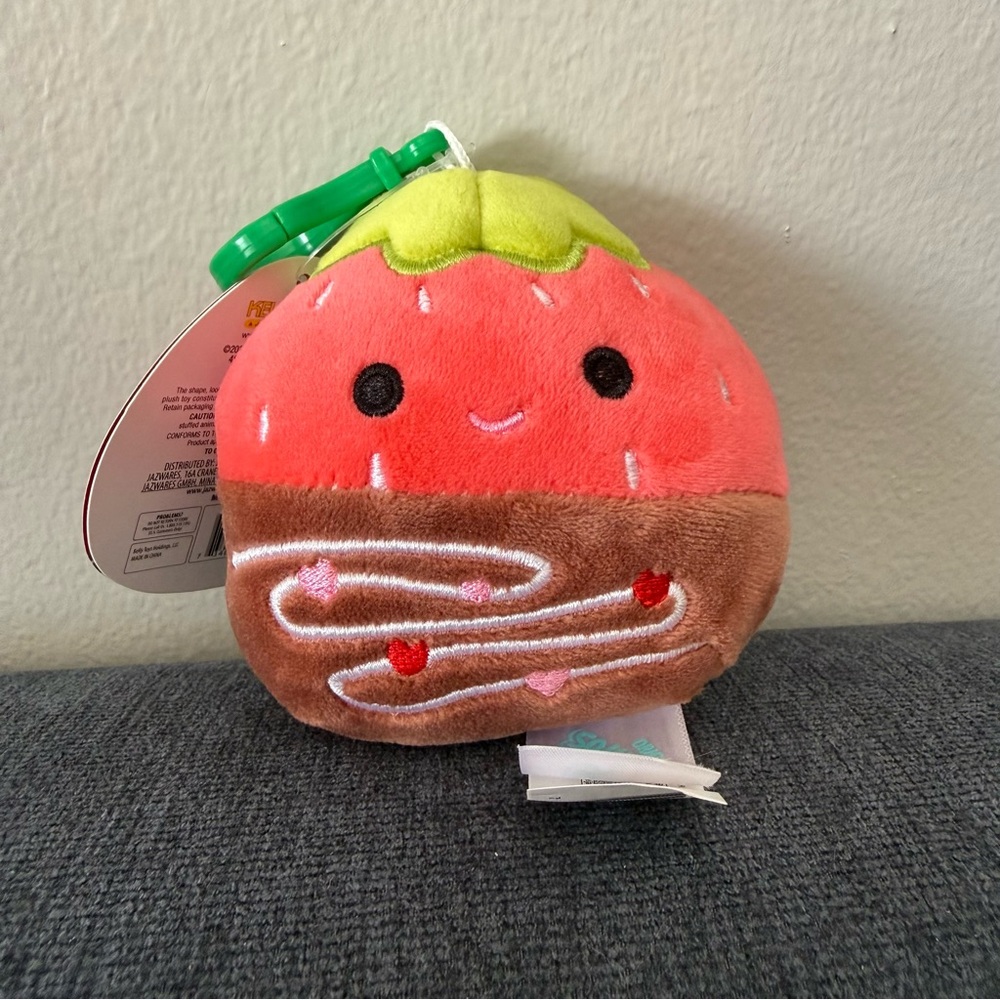 3.5” keychain Scarlet Squishmallow